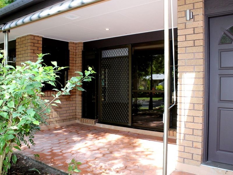 35 Beaver Street, Clifton Beach QLD 4879