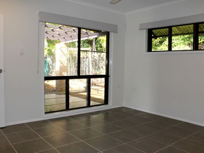 35 Beaver Street, Clifton Beach QLD 4879