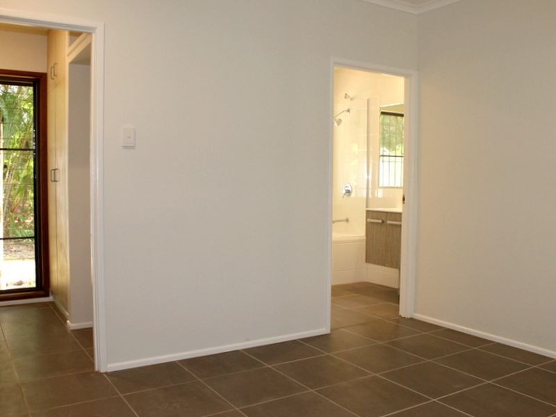 35 Beaver Street, Clifton Beach QLD 4879