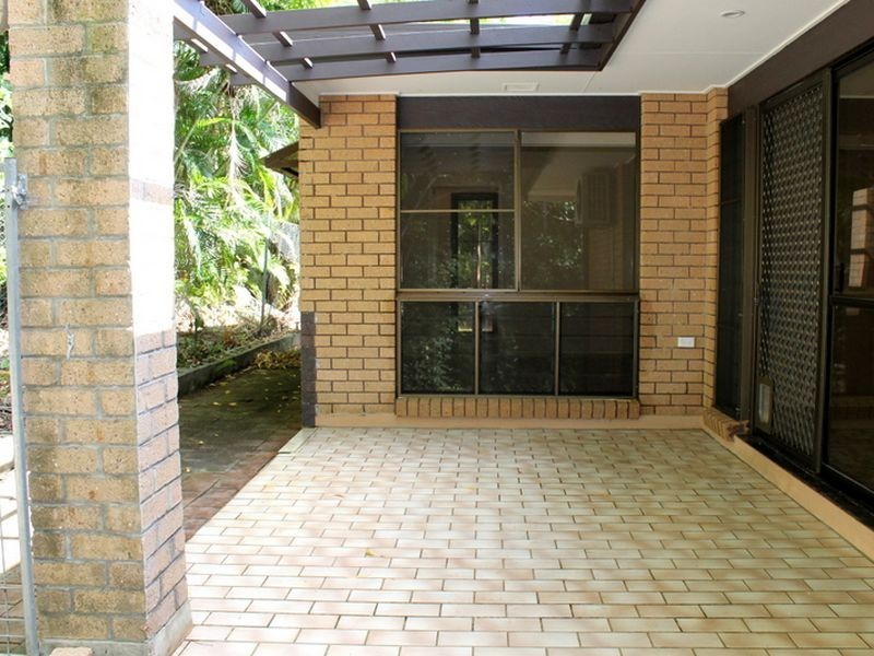 35 Beaver Street, Clifton Beach QLD 4879