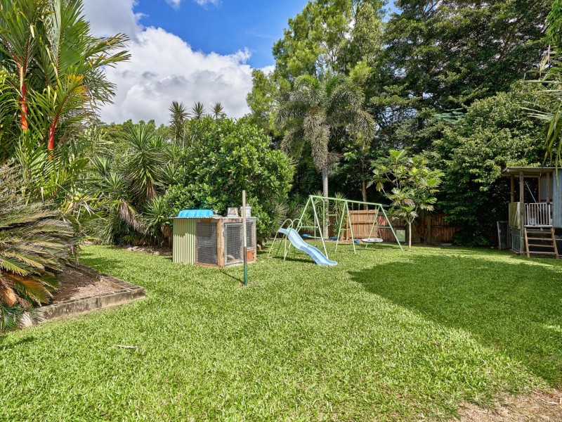 25 Cheviot Street, Smithfield QLD 4878
