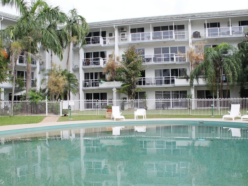 319 Coral Coast Drive, Palm Cove QLD 4879