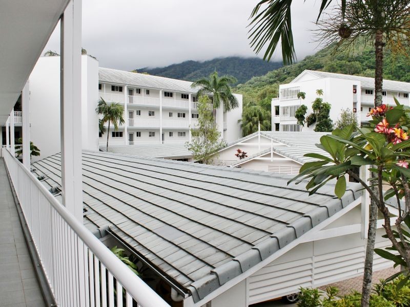 319 Coral Coast Drive, Palm Cove QLD 4879