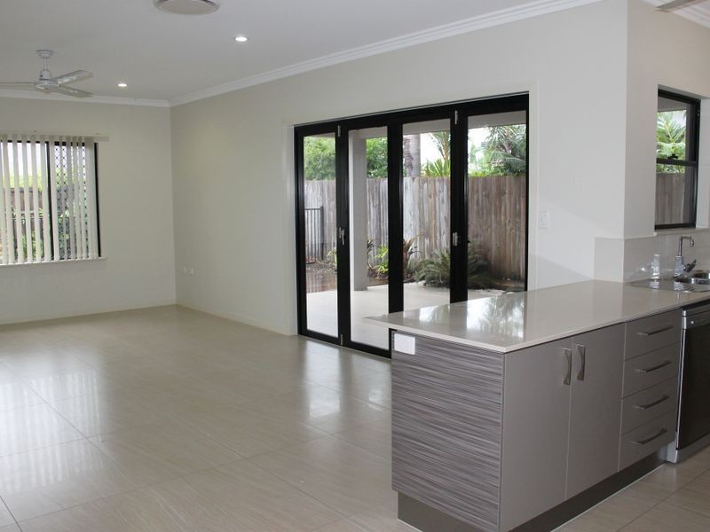 39 Selwyn Circuit, Trinity Park QLD 4879