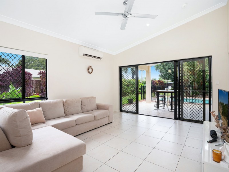 1/20-22 Manus Street, Trinity Beach QLD 4879