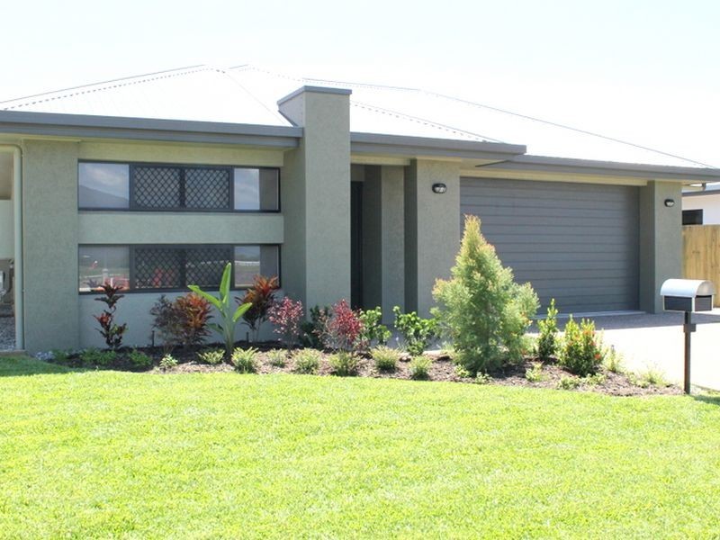 11 The Avenue, Trinity Park QLD 4879