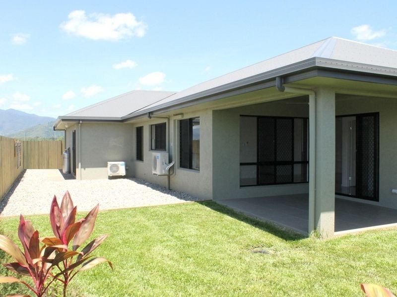 11 The Avenue, Trinity Park QLD 4879