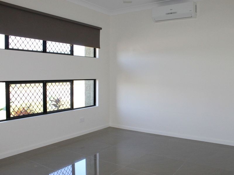 11 The Avenue, Trinity Park QLD 4879
