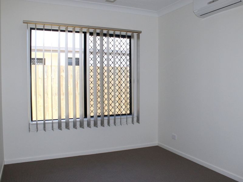 11 The Avenue, Trinity Park QLD 4879