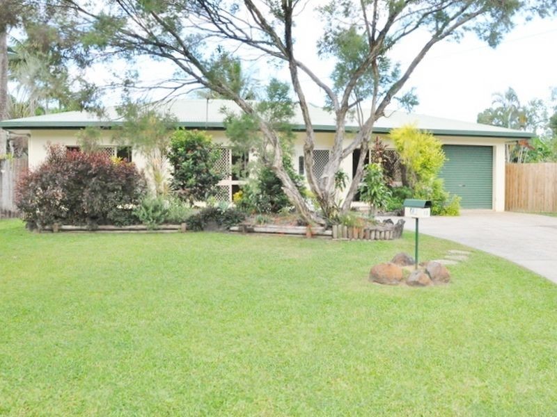 13 Volute Close, Trinity Beach QLD 4879