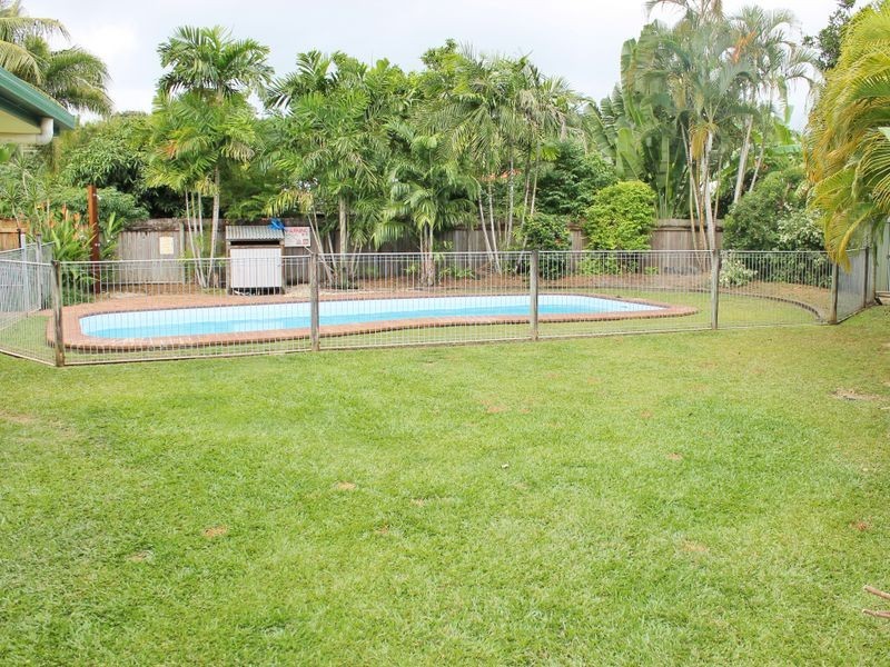 13 Volute Close, Trinity Beach QLD 4879
