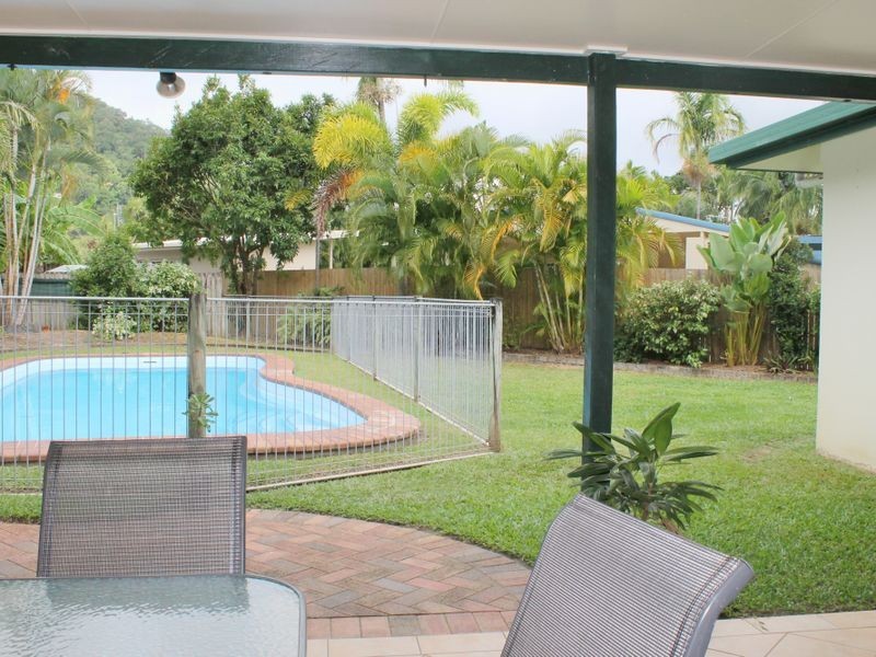 13 Volute Close, Trinity Beach QLD 4879