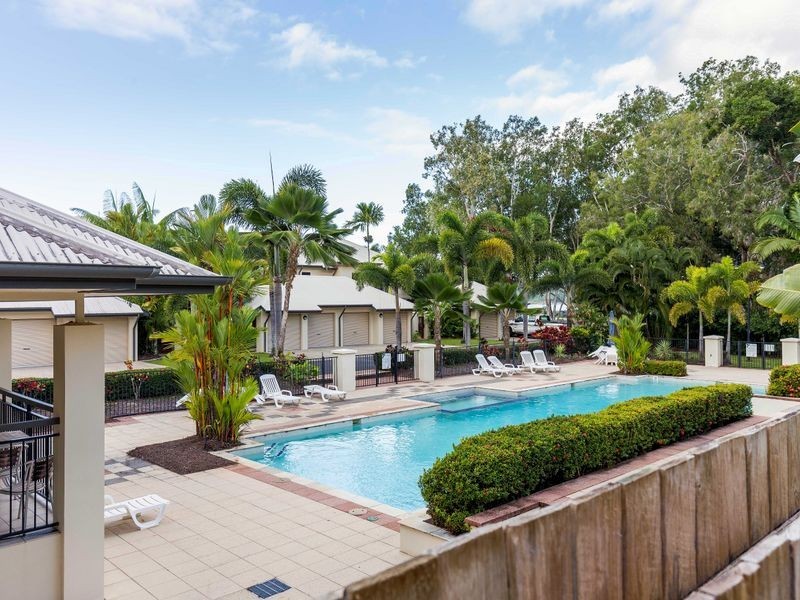 19/5-7 Arlington Esp, Clifton Beach QLD 4879