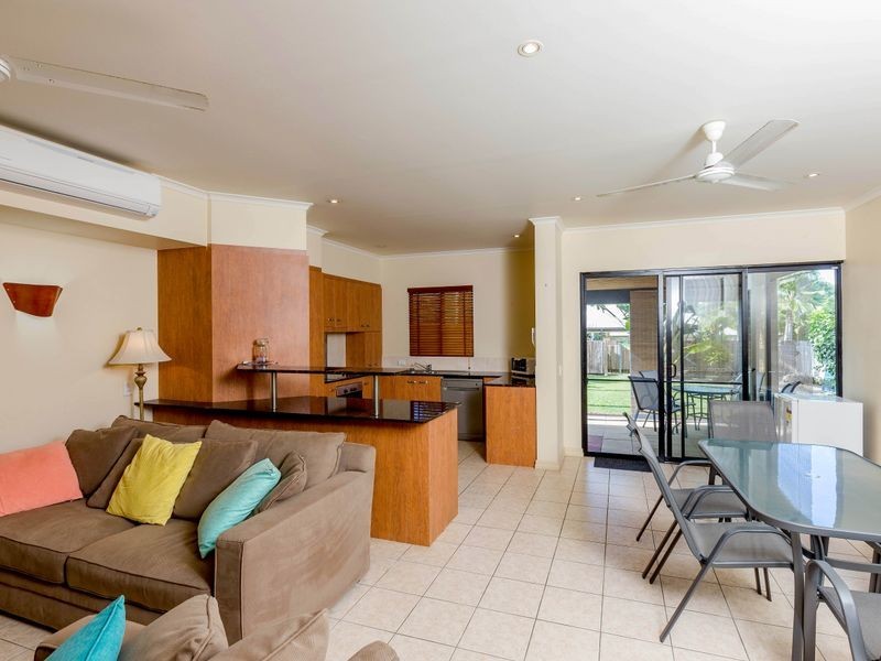 19/5-7 Arlington Esp, Clifton Beach QLD 4879