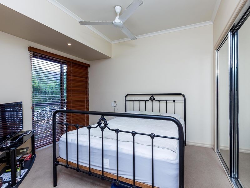 19/5-7 Arlington Esp, Clifton Beach QLD 4879