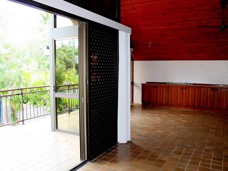 117 Arlington Esp, Clifton Beach QLD 4879