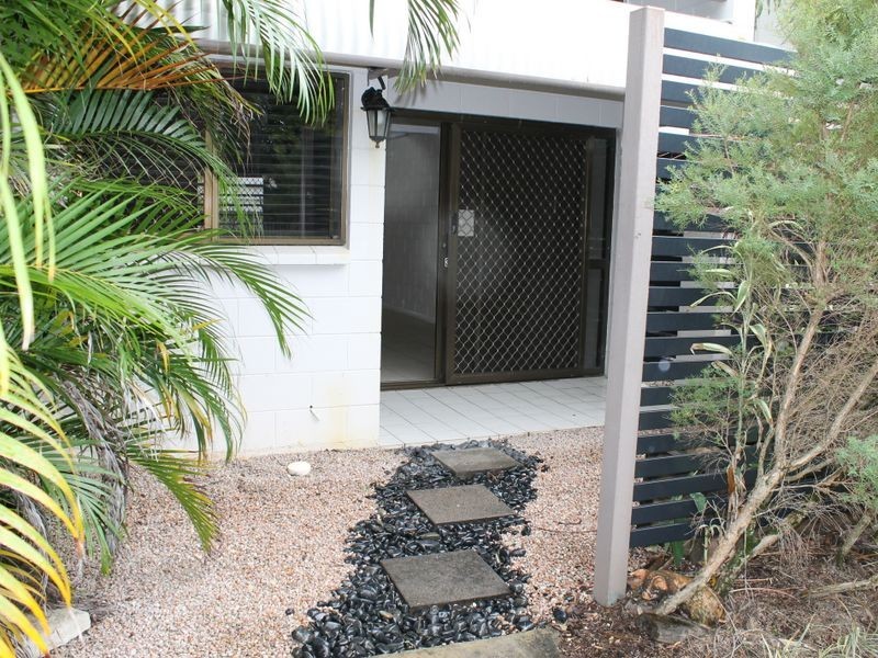 3/493 Varley Street, Yorkeys Knob QLD 4878