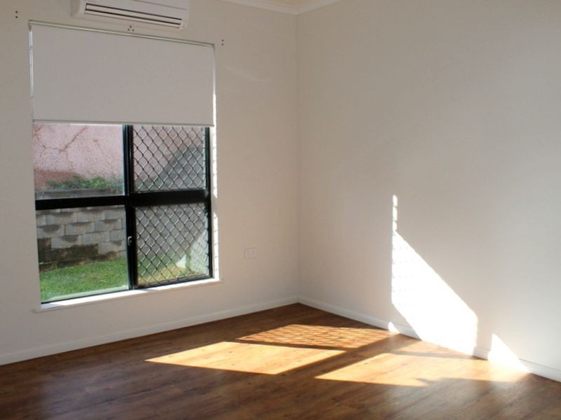 5 Queely Close, Redlynch QLD 4870