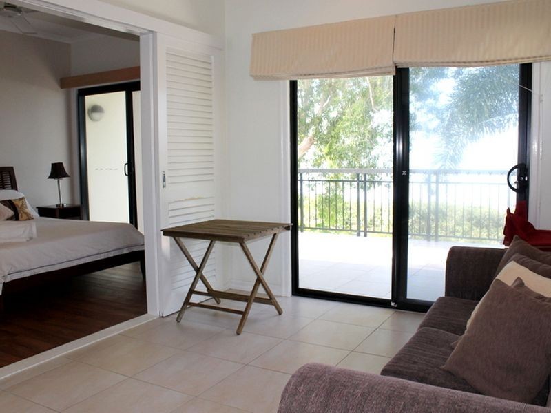 8/5-7 Arlington Esp, Clifton Beach QLD 4879