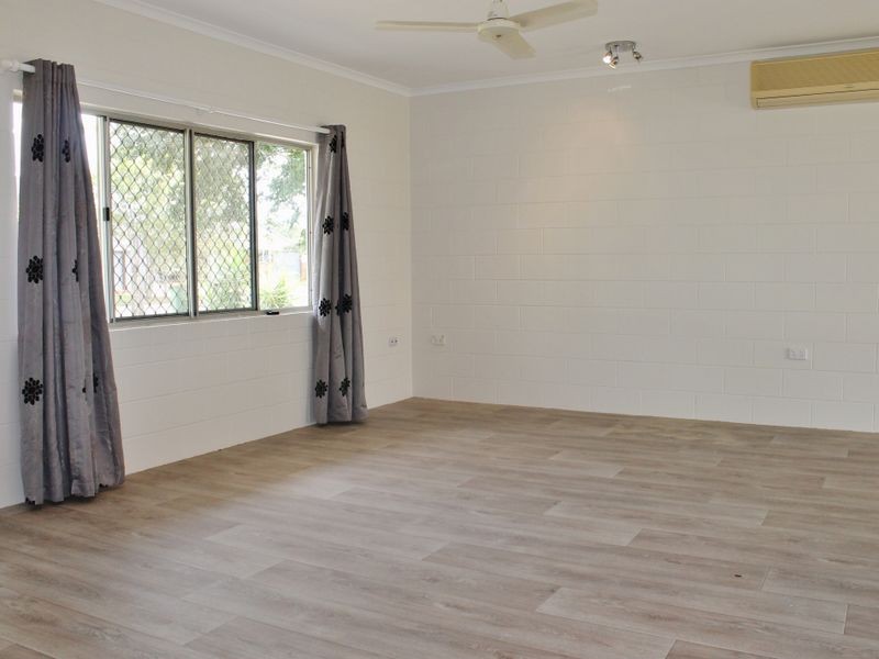 22 Lomond Street, Smithfield QLD 4878