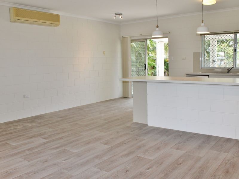 22 Lomond Street, Smithfield QLD 4878
