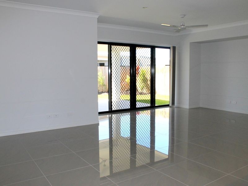 13 The Avenues, Smithfield QLD 4878