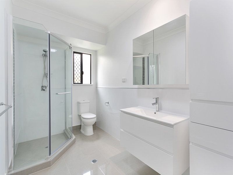 36 Quarterdeck Street, Trinity Beach QLD 4879