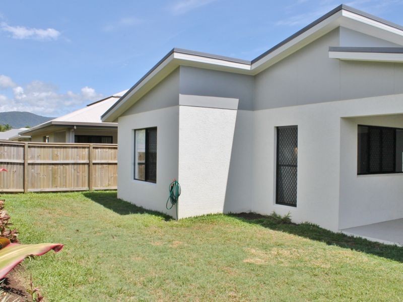 36 Quarterdeck Street, Trinity Beach QLD 4879