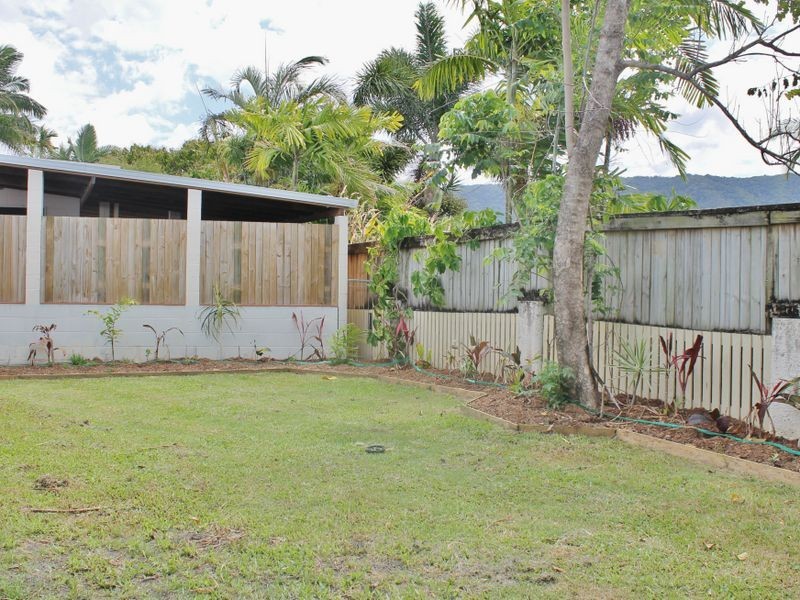 14B Scarborough Close, Kewarra Beach QLD 4879