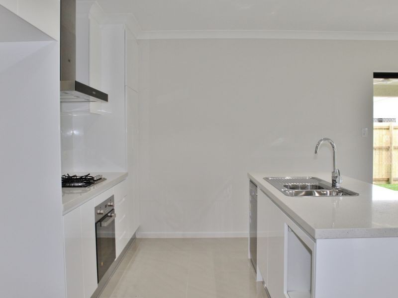 47 Thornborough Circuit, Smithfield QLD 4878