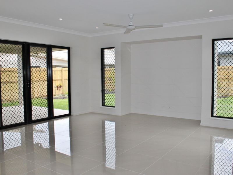 47 Thornborough Circuit, Smithfield QLD 4878