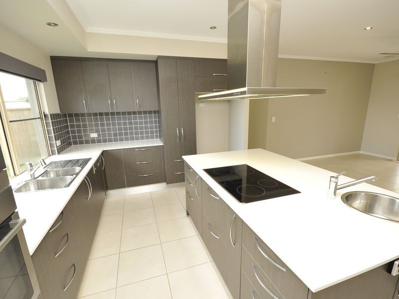 17 GREENVALE CLOSE, Smithfield QLD 4878