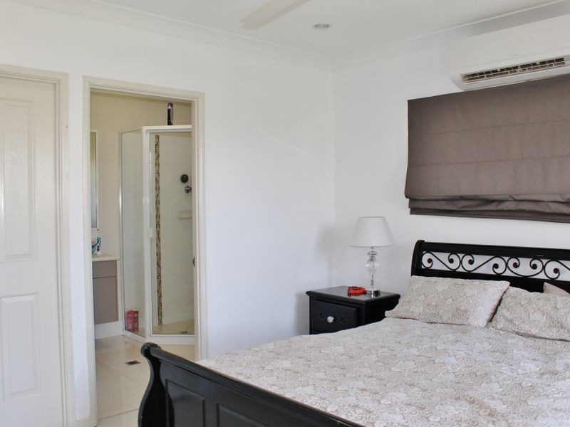 1 Sandridge Way, Smithfield QLD 4878
