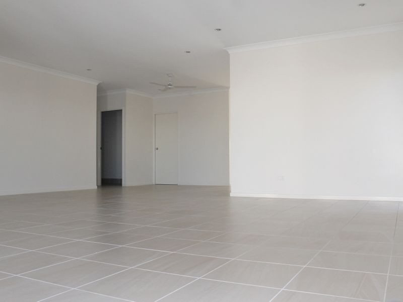 22 Thornborough Circuit, Smithfield QLD 4878