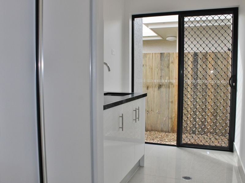 42 (LOT 72 Singleton Close, Smithfield QLD 4878