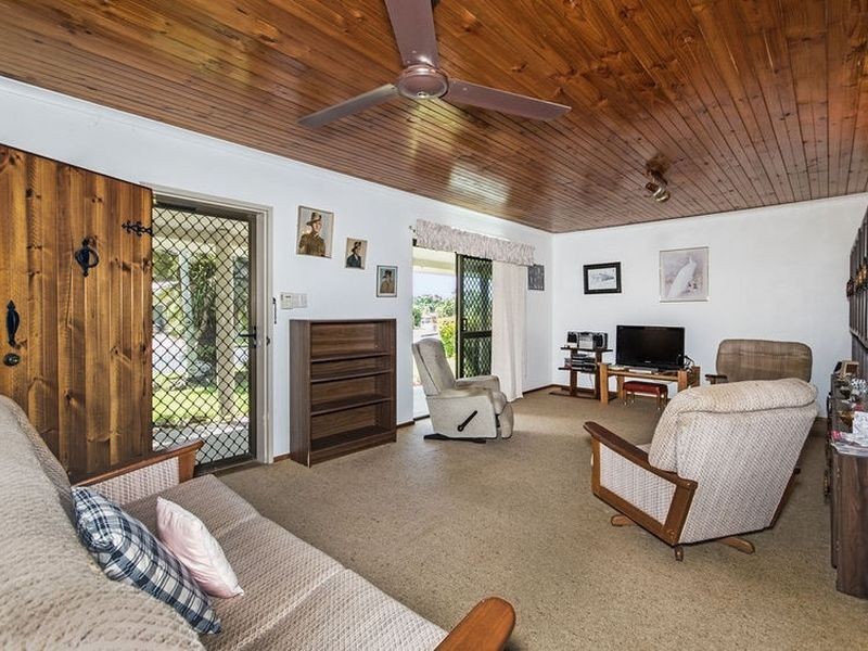 53 Cambrian Close, Smithfield QLD 4878