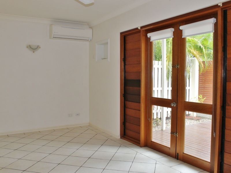 10/26-28 Oliva Street, Palm Cove QLD 4879