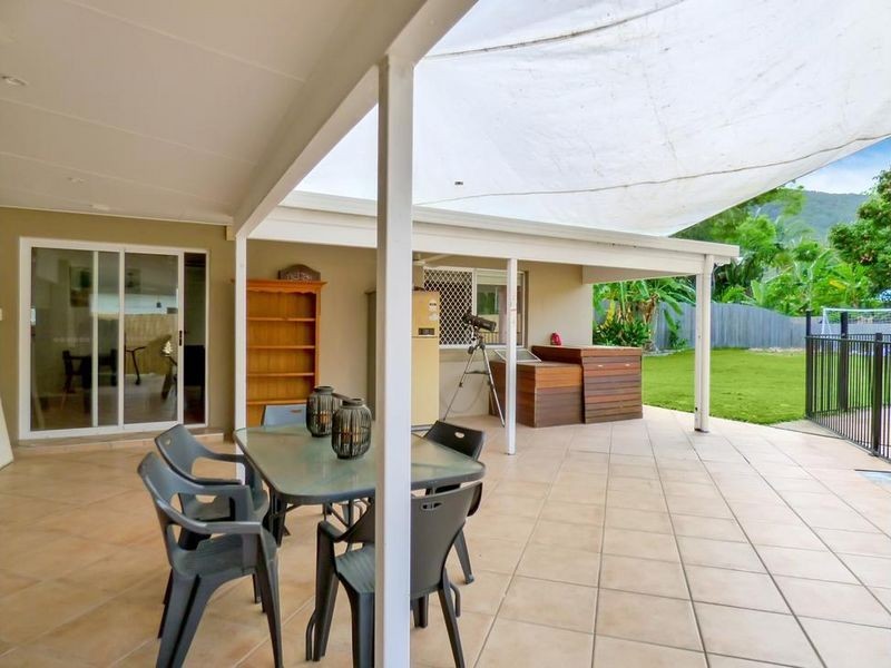 15 Beaver Street, Clifton Beach QLD 4879