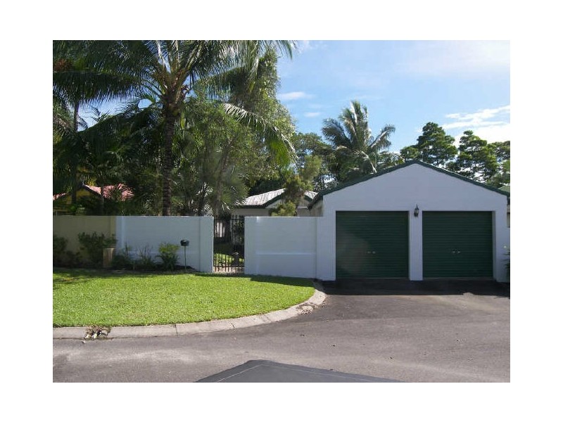 6 Lamb Street, Smithfield QLD 4878