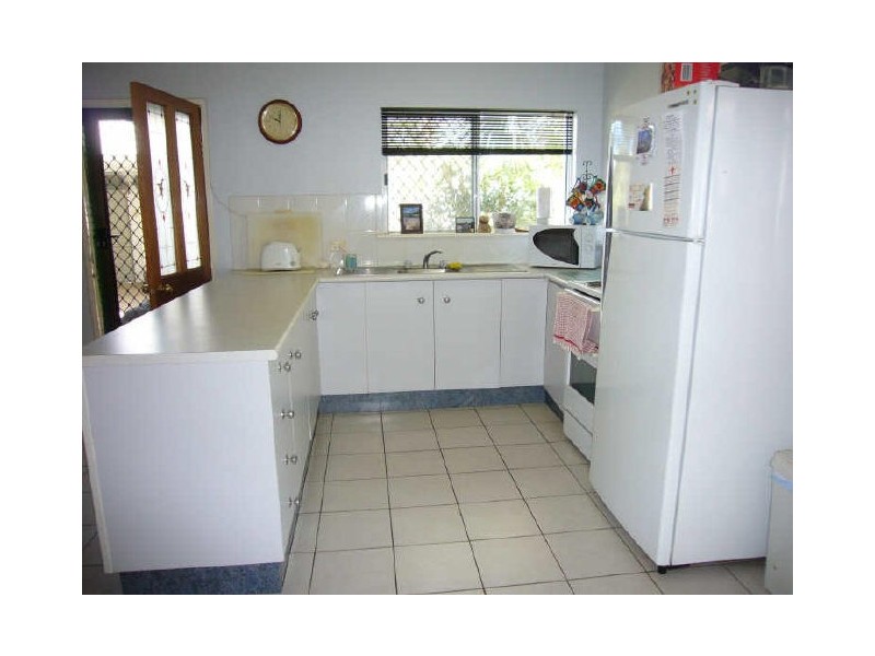 6 Lamb Street, Smithfield QLD 4878