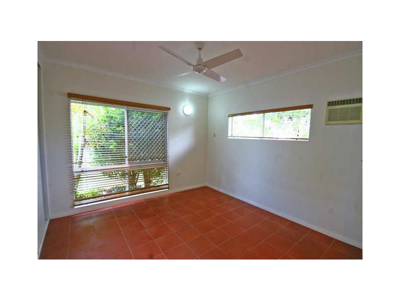 Smithfield QLD 4878