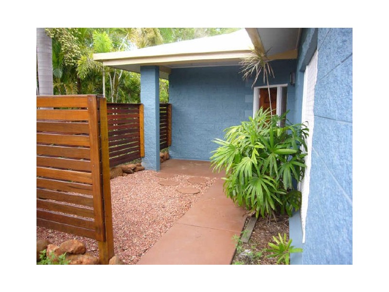 6 Kimberley Street, Trinity Park QLD 4879