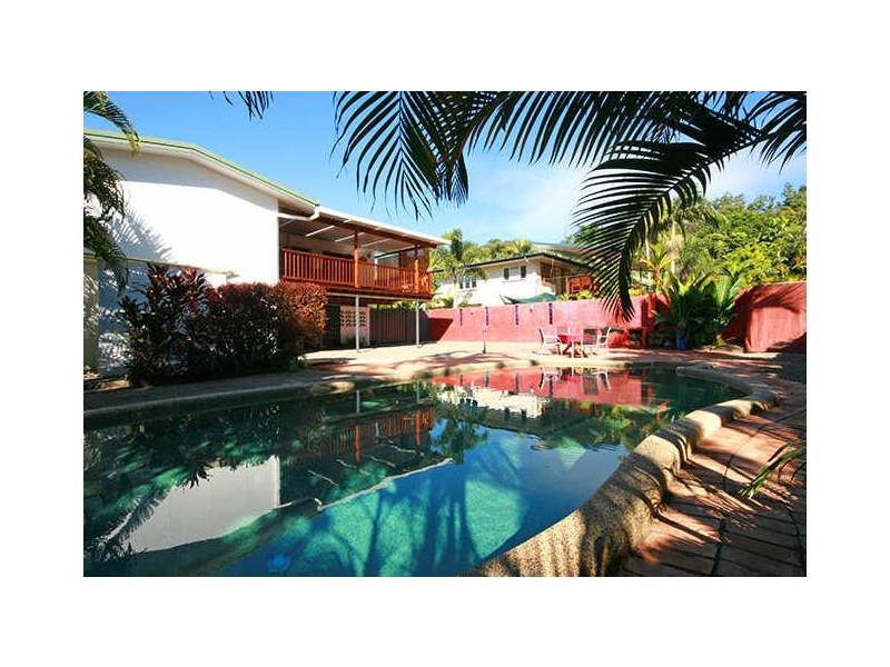 80 MacIlwraith Street, Manoora QLD 4870