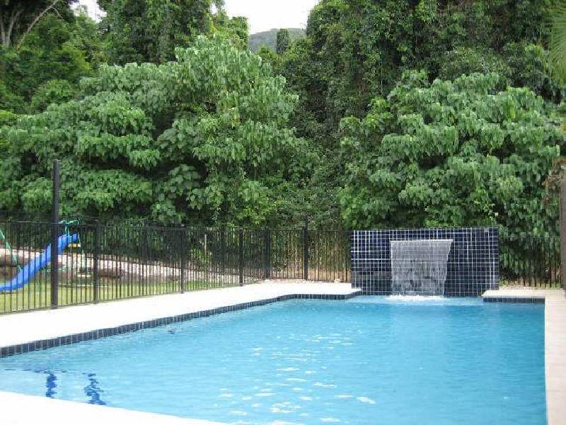 28 MacArthur Close, Palm Cove QLD 4879