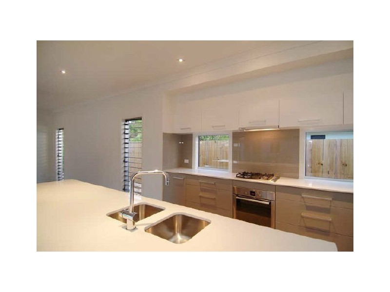 4 Quest Court, Trinity Park QLD 4879