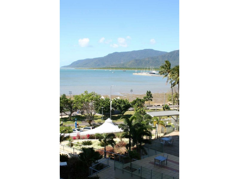 Cairns QLD 4870