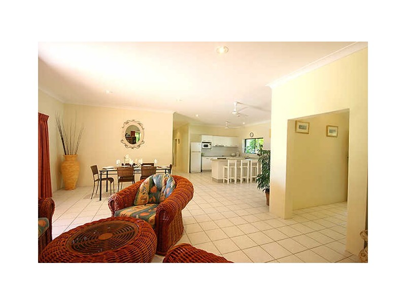 60 Kewarra Street, Kewarra Beach QLD 4879