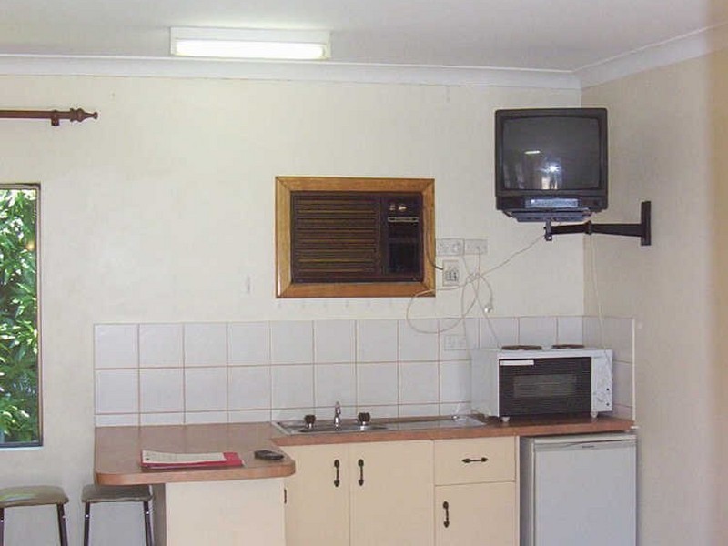 Bentley Park QLD 4869