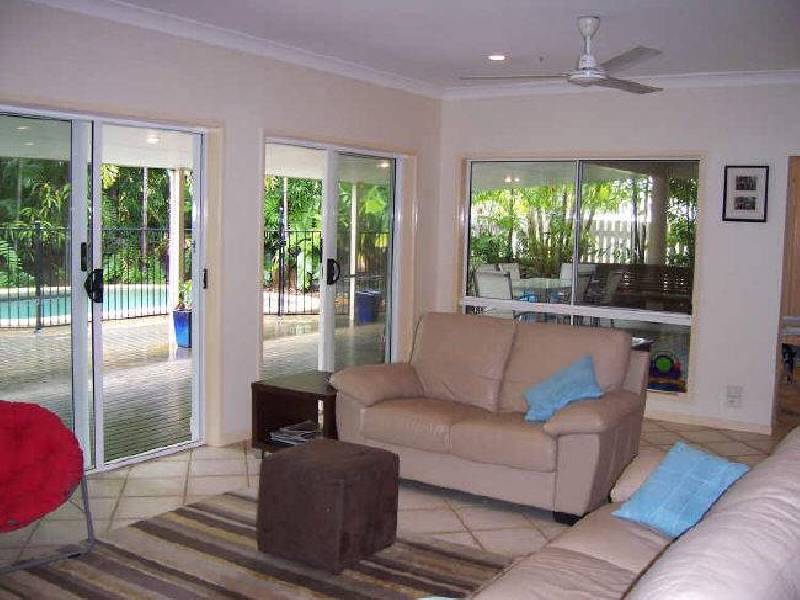 19 Parkinson Avenue, Kewarra Beach QLD 4879