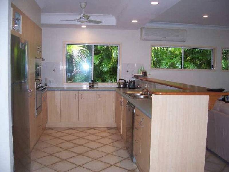 19 Parkinson Avenue, Kewarra Beach QLD 4879